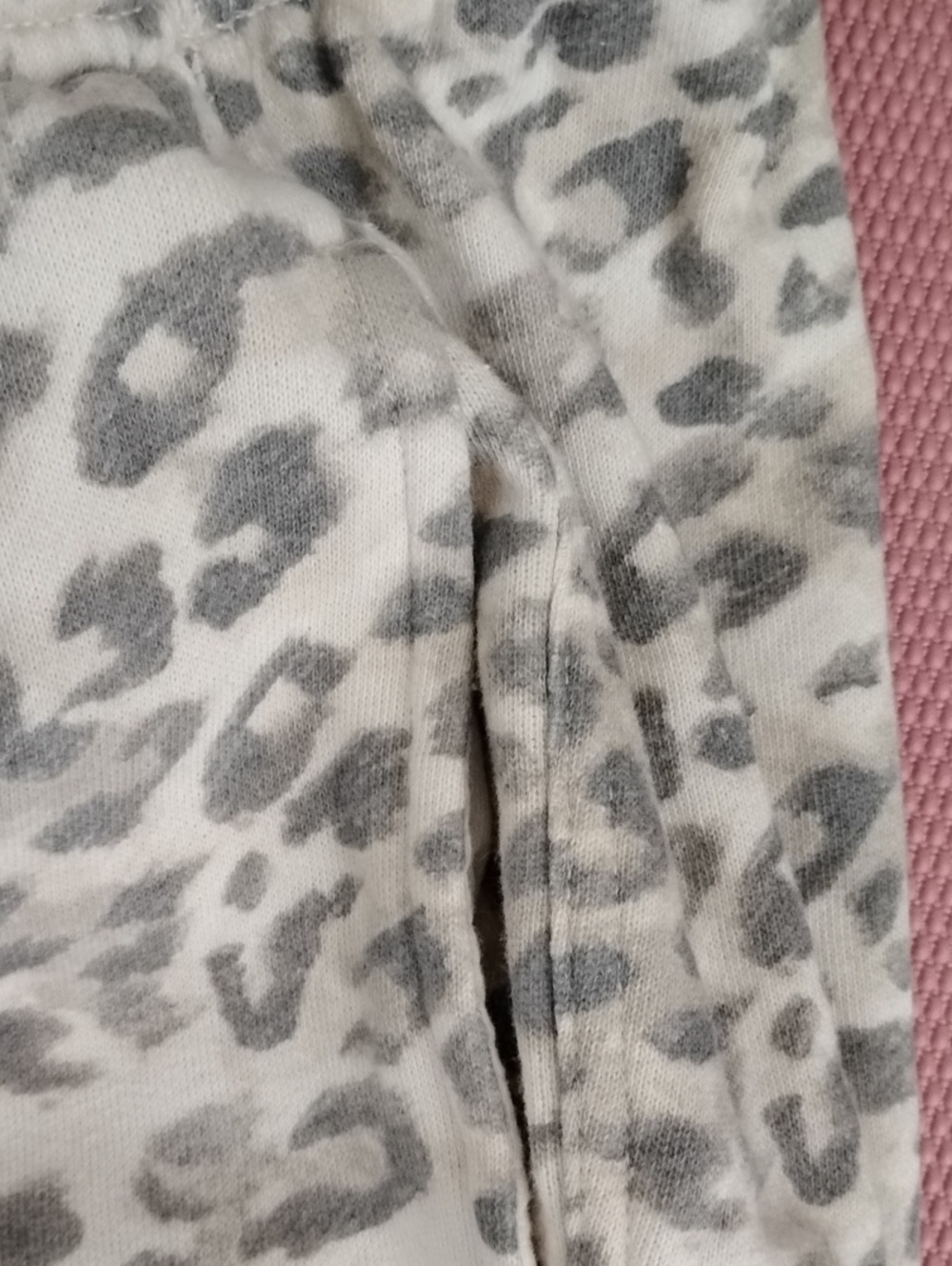 Aerie Go To Slouchy Sweatpant Wore Once - Picture 5 of 9